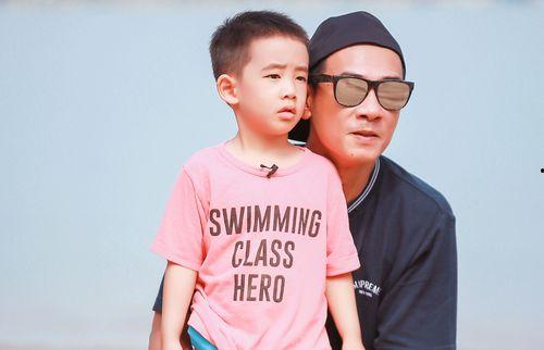 林秋楠的爸爸妈妈照片,温馨家庭影像记录